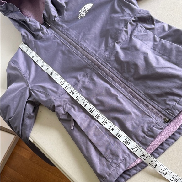 The North Face Girls Hooded Nylon Jacket Purple Fleece and Sherpa Lined - Picture 10 of 16